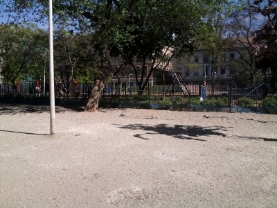 klauzl_tri_kutyafuttat